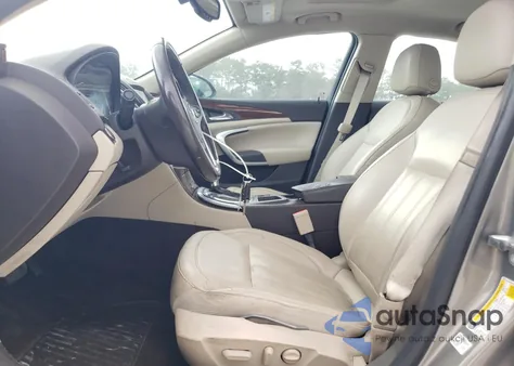 2017 Buick Regal Sport Touring из США, поврежденный, VIN 2G4GL5EX9H9130333